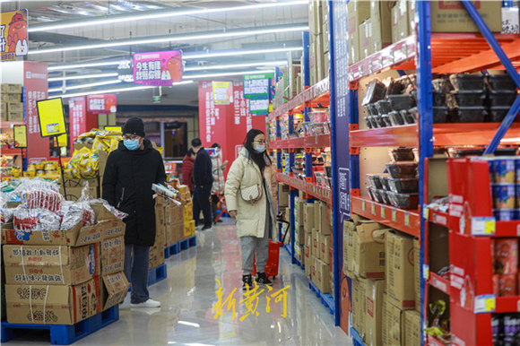 濟南老商圈煥新生 引進網紅品牌折扣倉，打造沉浸式購物體驗